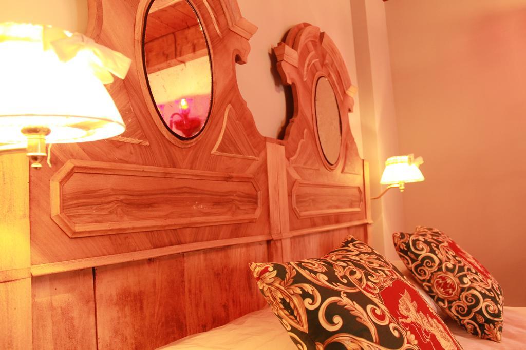 Rosso Charm B&B Venezia Rom bilde